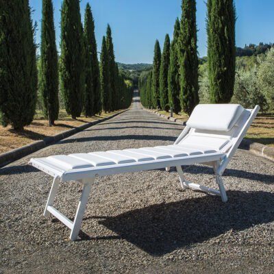 relax-lounger-without-parasol-red-italy-outdoor-furniture